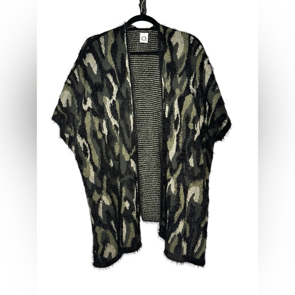 Anthropologie Akemi + Kin Cady Eyelash Wrap O/S - Picture 2 of 4